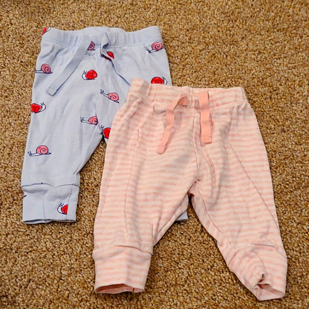2 pairs of baby gap pants